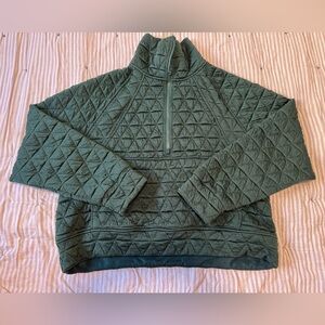 NWOT Quilted Zip Pullover